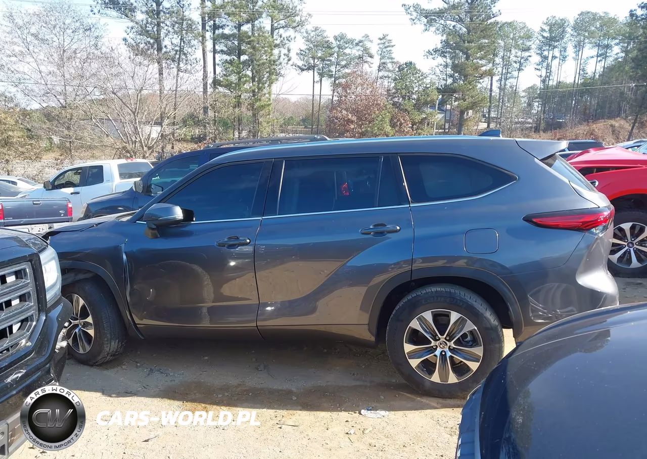 2021 Toyota Highlander Xle VIN:5TDHZRAH5MS532462 - 14