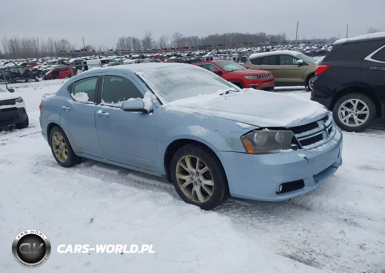 2013 Dodge Avenger R-T