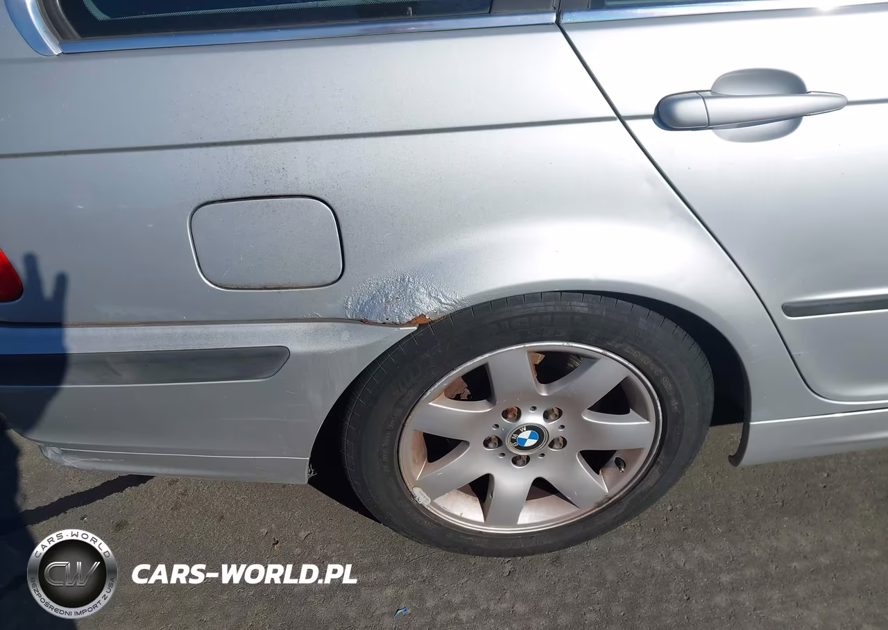 2002 BMW 325Xit VIN:WBAEP33442PF01145 - 6