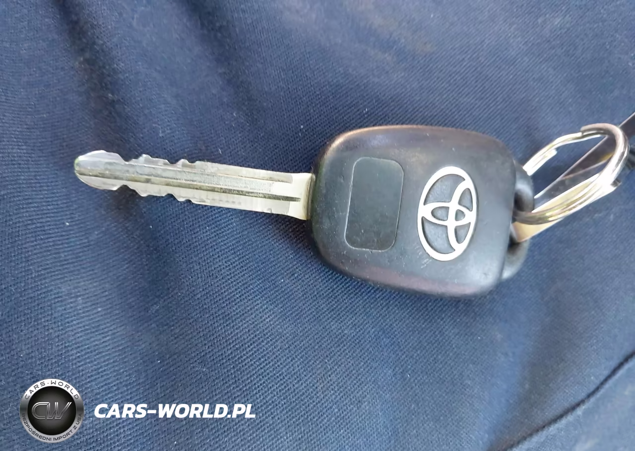 2017 Toyota Camry Se VIN:4T1BF1FK7HU389385 - 11