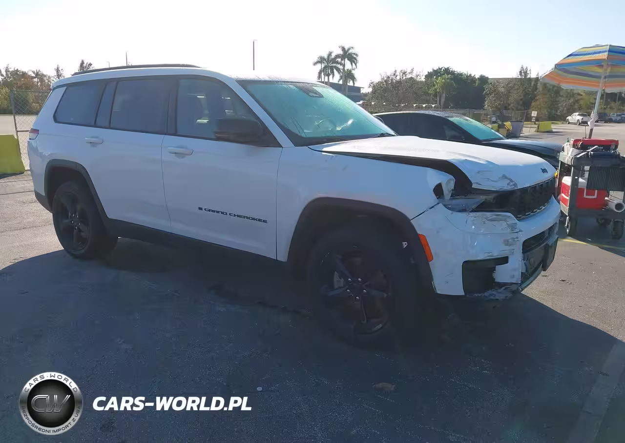 2023 Jeep Grand Cherokee L Altitude 4X4