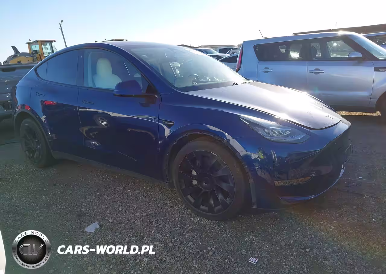 2021 Tesla Model Y Long Range Dual Motor All-Wheel Drive