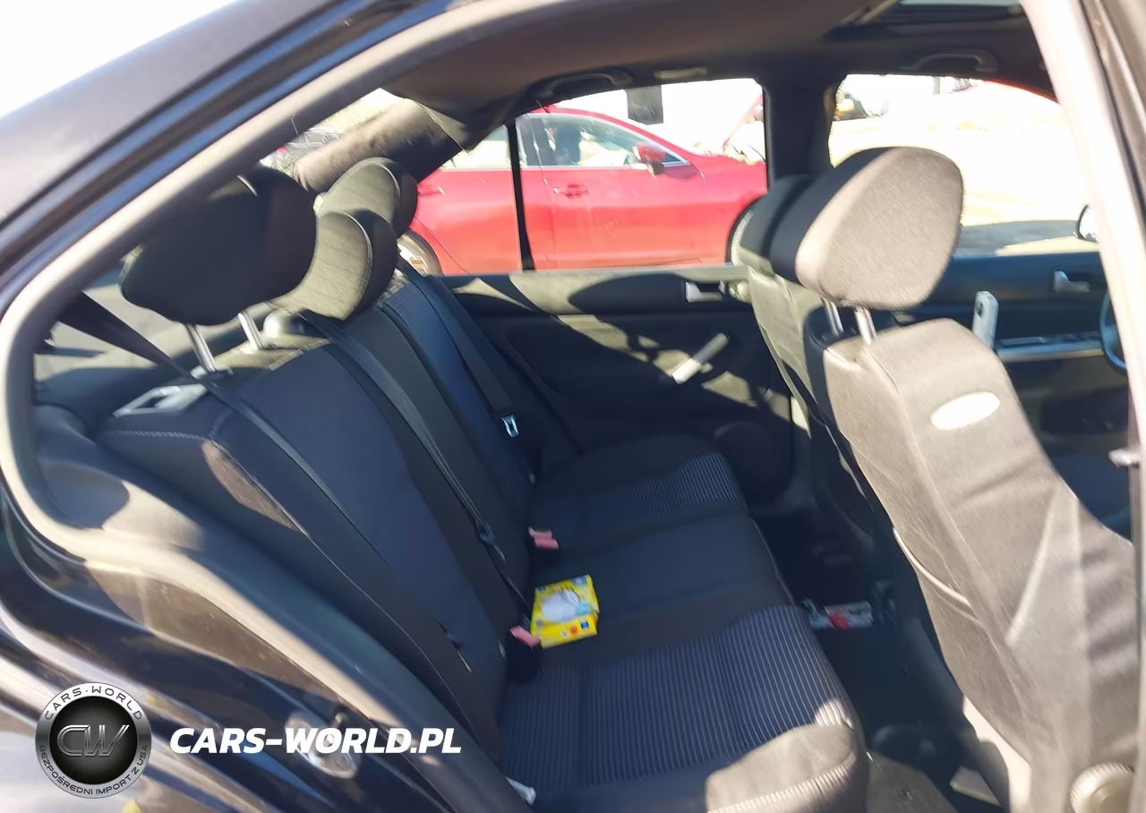 2004 Volkswagen Jetta Gli 1.8T VIN:3VWSE69M64M147121 - 8