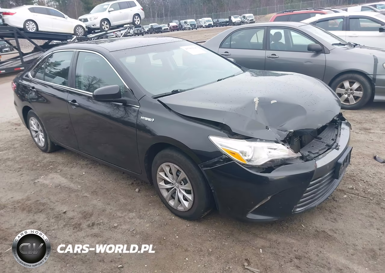 2016 Toyota Camry Hybrid Le