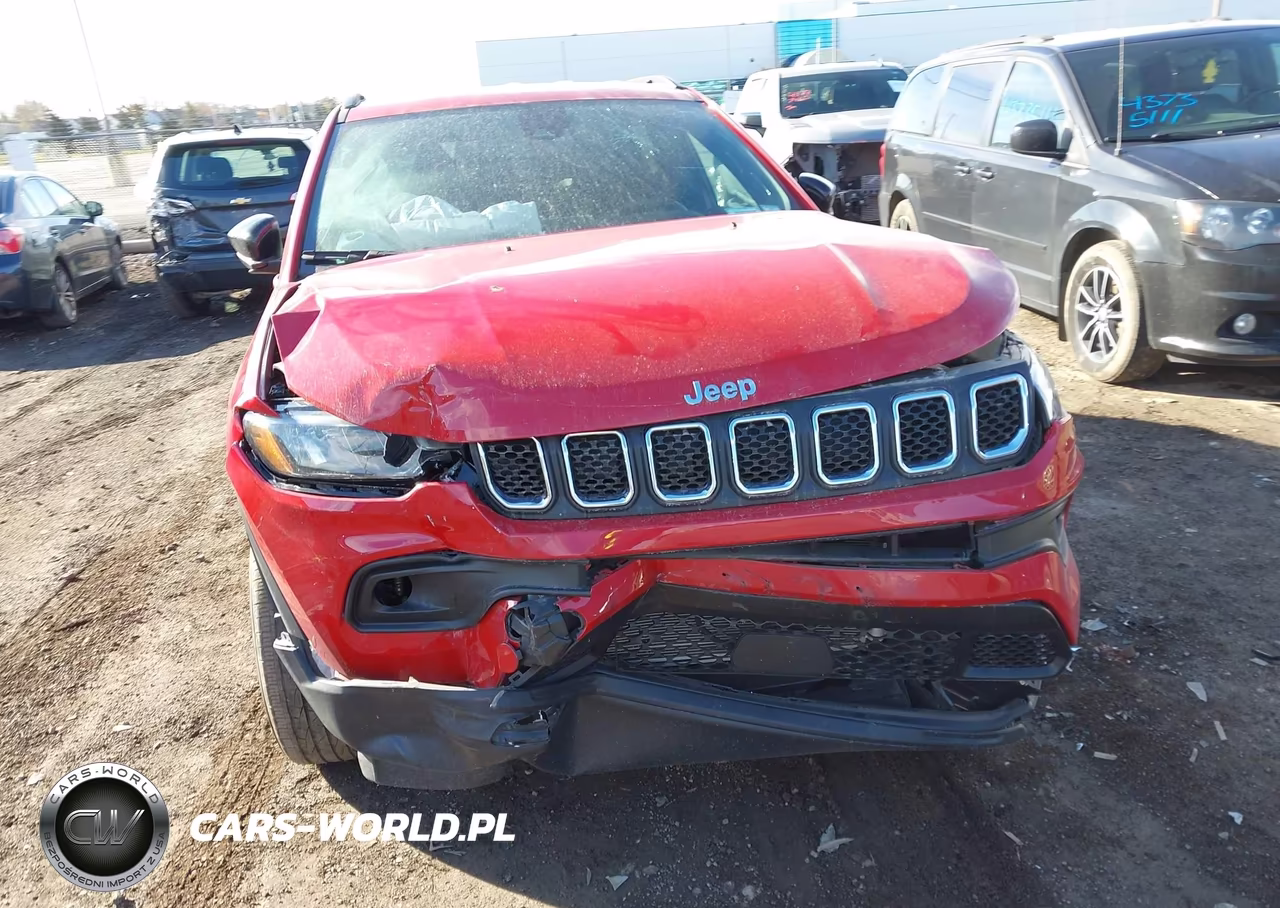 2024 Jeep Compass Latitude 4X4 VIN:3C4NJDBN9RT585227 - 17