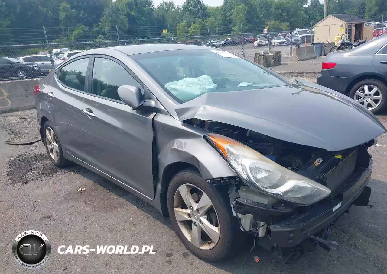 2013 Hyundai Elantra Gls