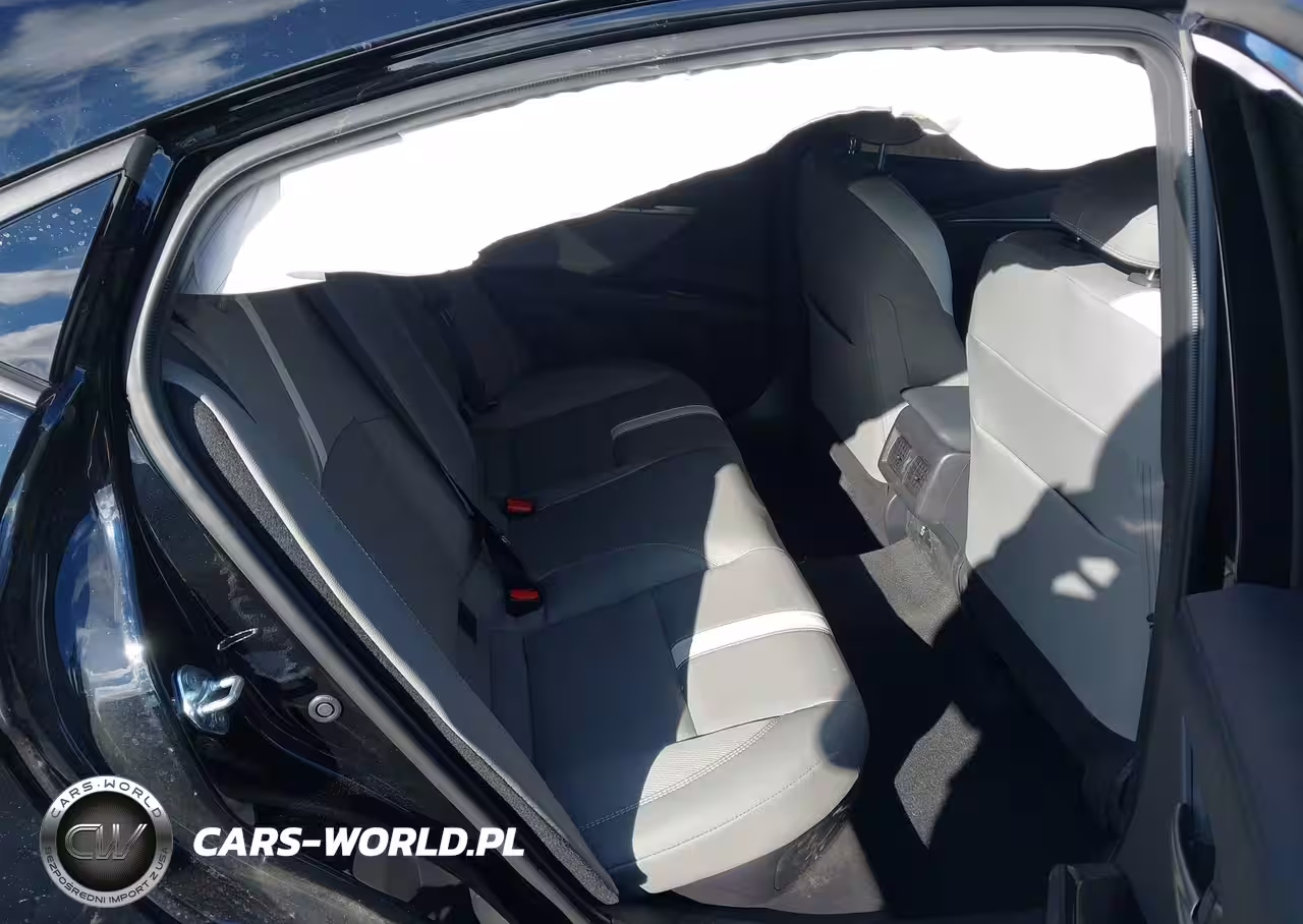2025 Toyota Camry Se VIN:4T1DAACK5SU169987 - 8