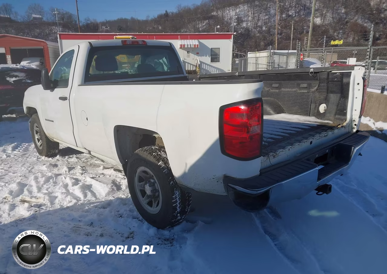 2018 Chevrolet Silverado 1500 Wt VIN:1GCNCNECXJZ906943 - 3