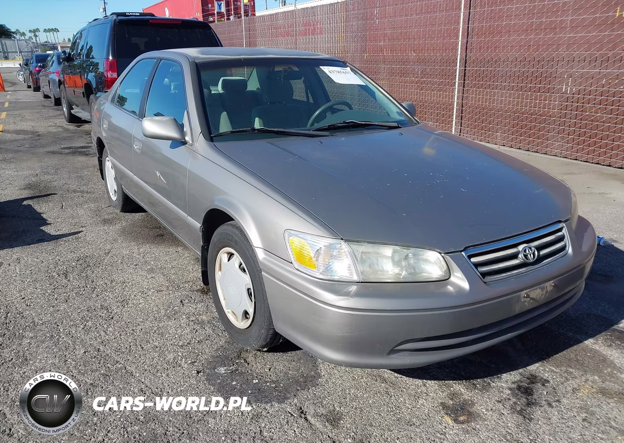2000 Toyota Camry Ce