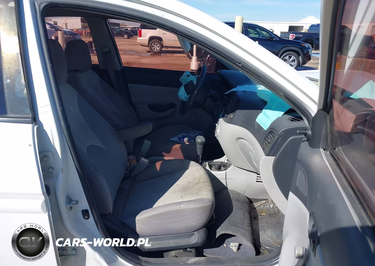 2010 Hyundai Accent Gls VIN:KMHCN4AC3AU488736 - 5