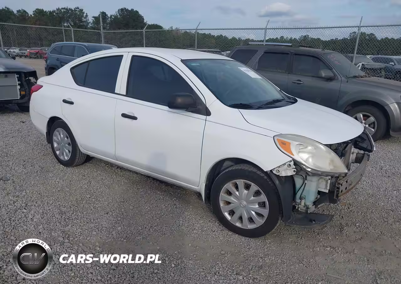 2014 Nissan Versa 1.6 S