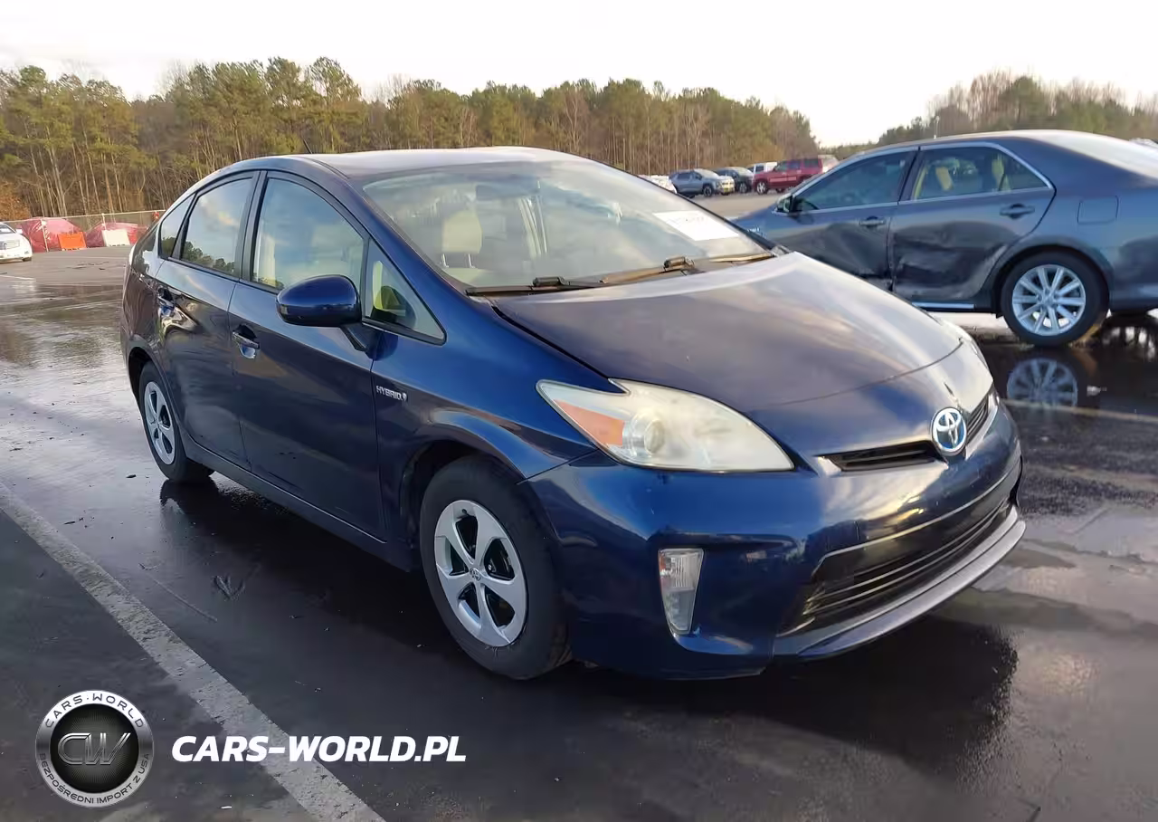 2013 Toyota Prius Two