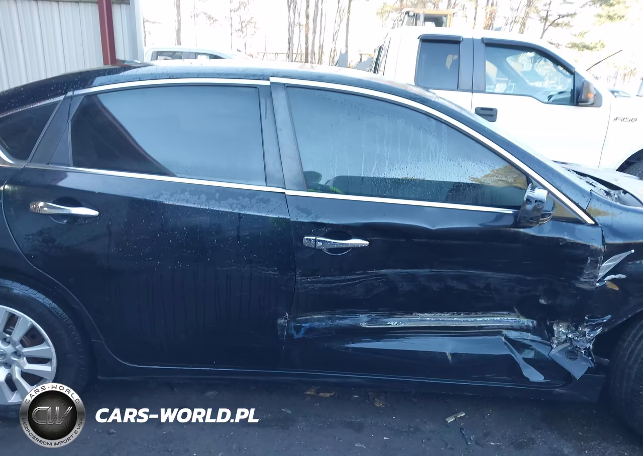 2015 Nissan Altima VIN:1N4AL3AP2FN882377 - 13