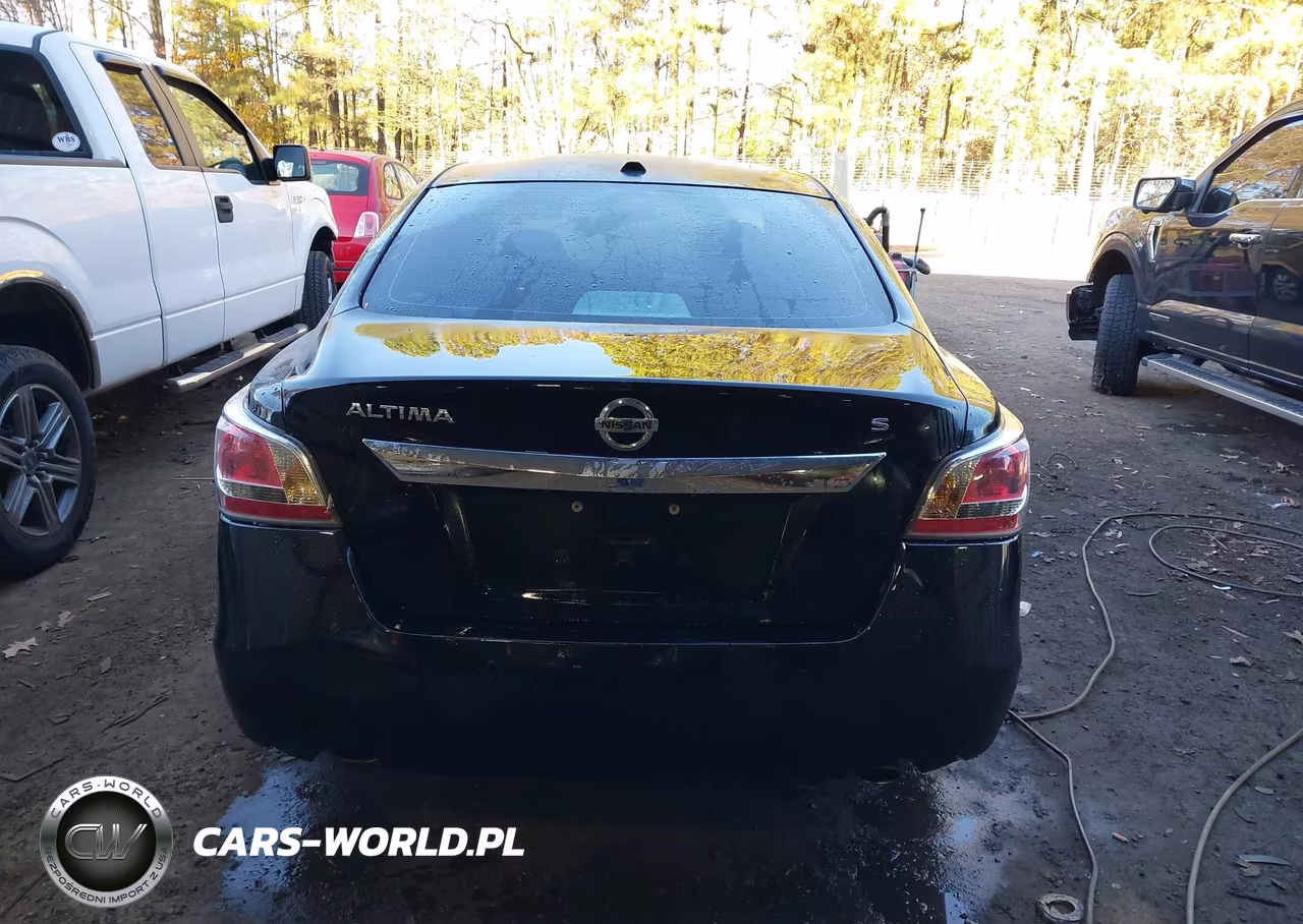 2015 Nissan Altima VIN:1N4AL3AP2FN882377 - 16