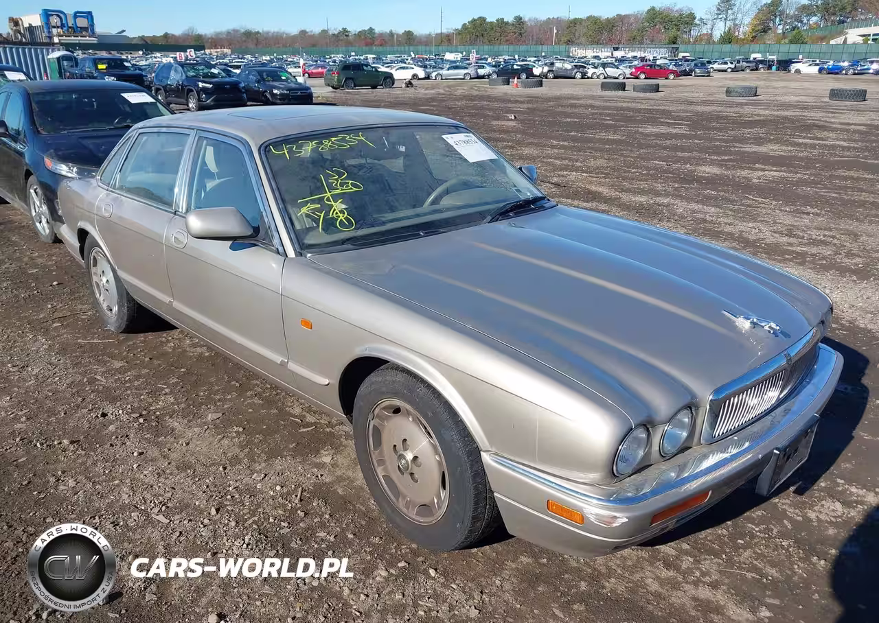 1982 Jaguar Xj6