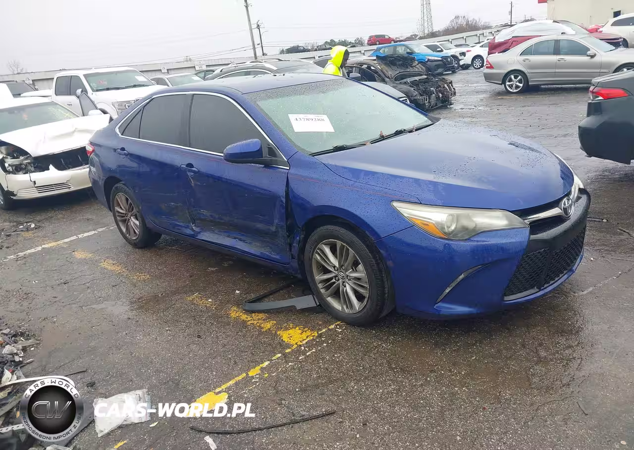 Główne zdjęcie 2016 Toyota Camry Se