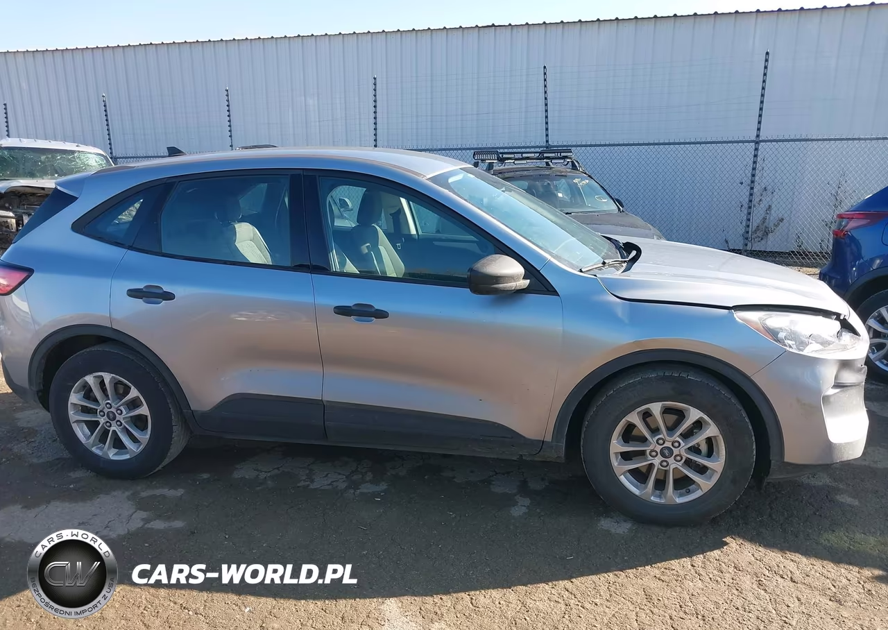 2021 Ford Escape S VIN:1FMCU0F60MUA33264 - 13