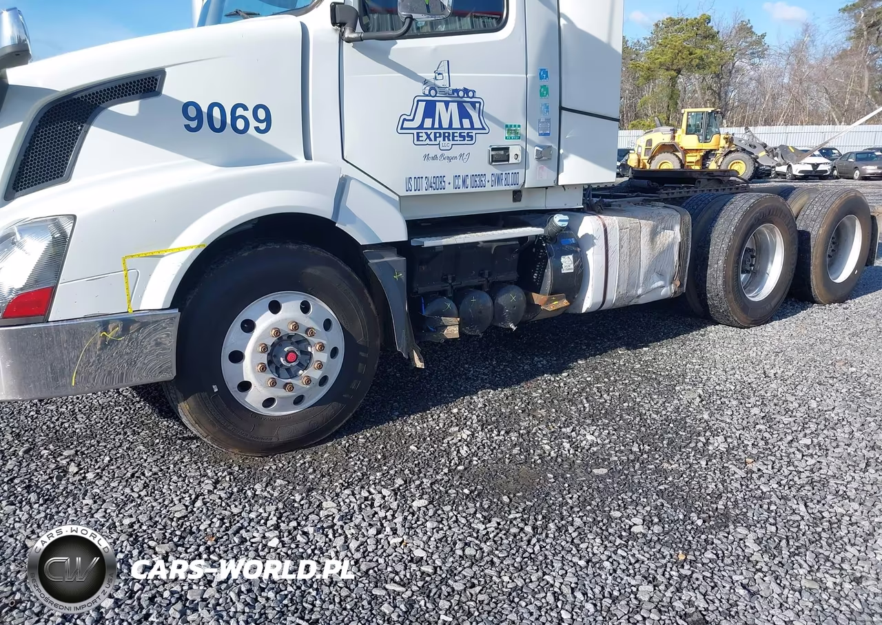 2015 Volvo Vn Vnl VIN:4V4NC9EG0FN909069 - 11