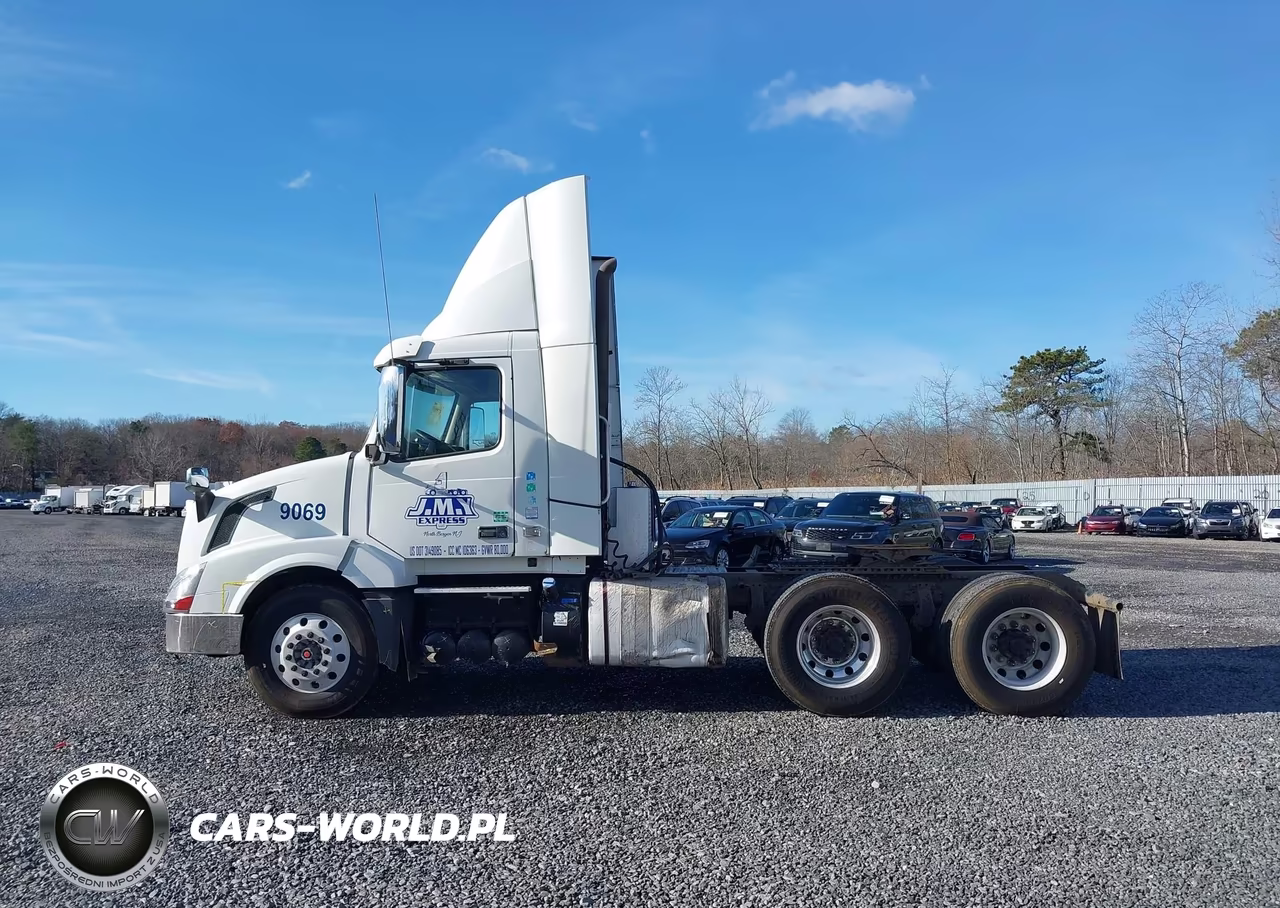 2015 Volvo Vn Vnl VIN:4V4NC9EG0FN909069 - 14