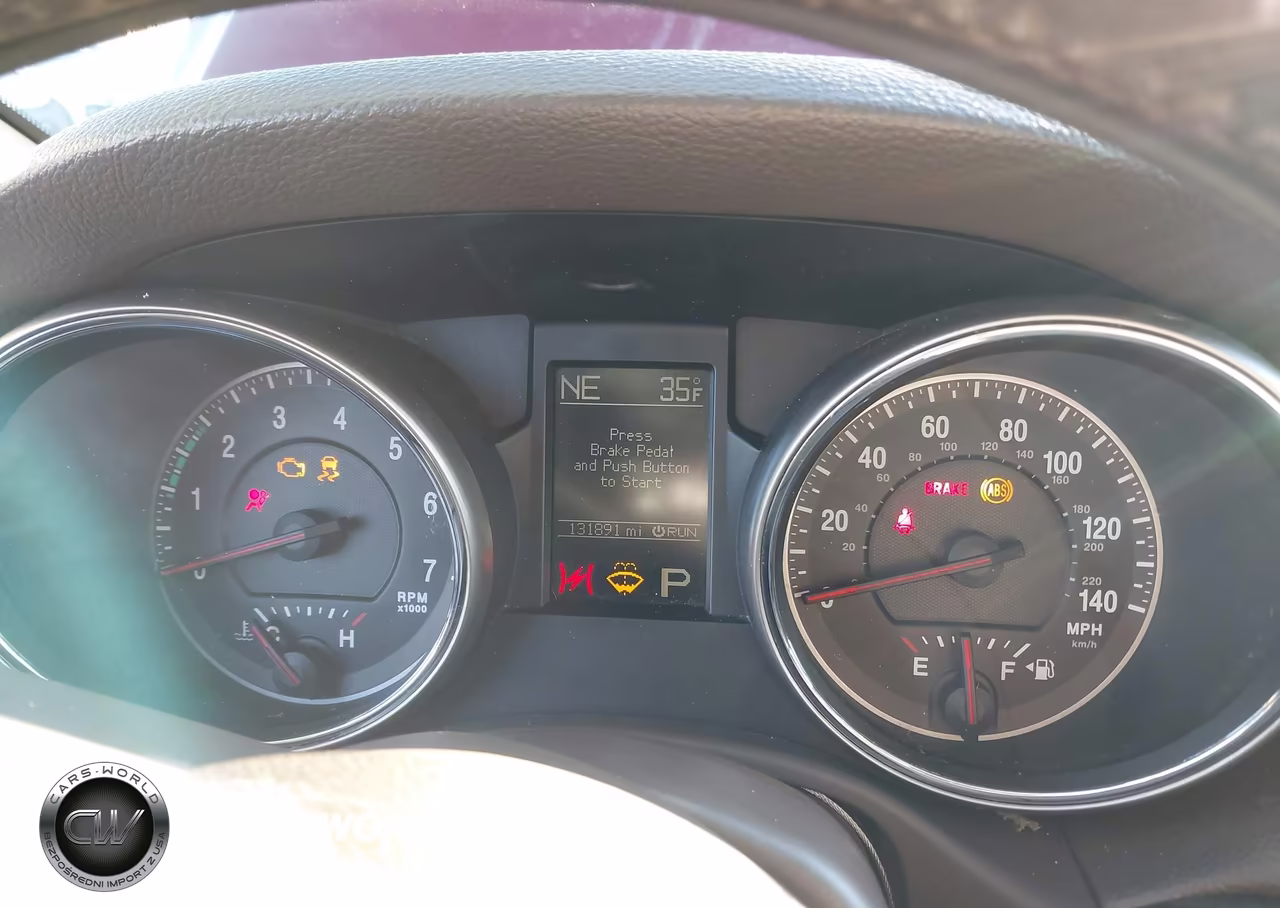 2012 Jeep Grand Cherokee Laredo VIN:1C4RJEAG0CC215684 - 7