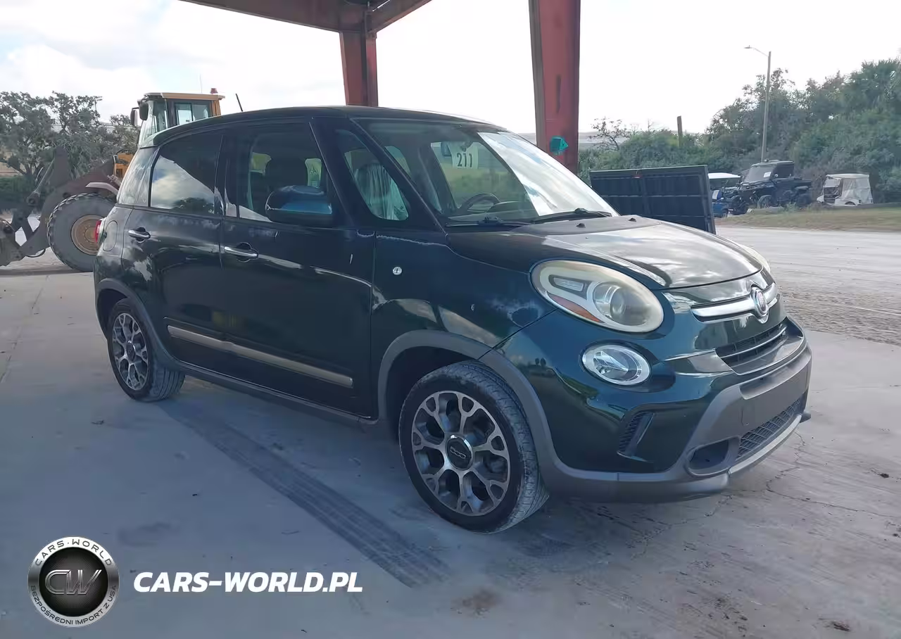2014 Fiat 500L Trekking
