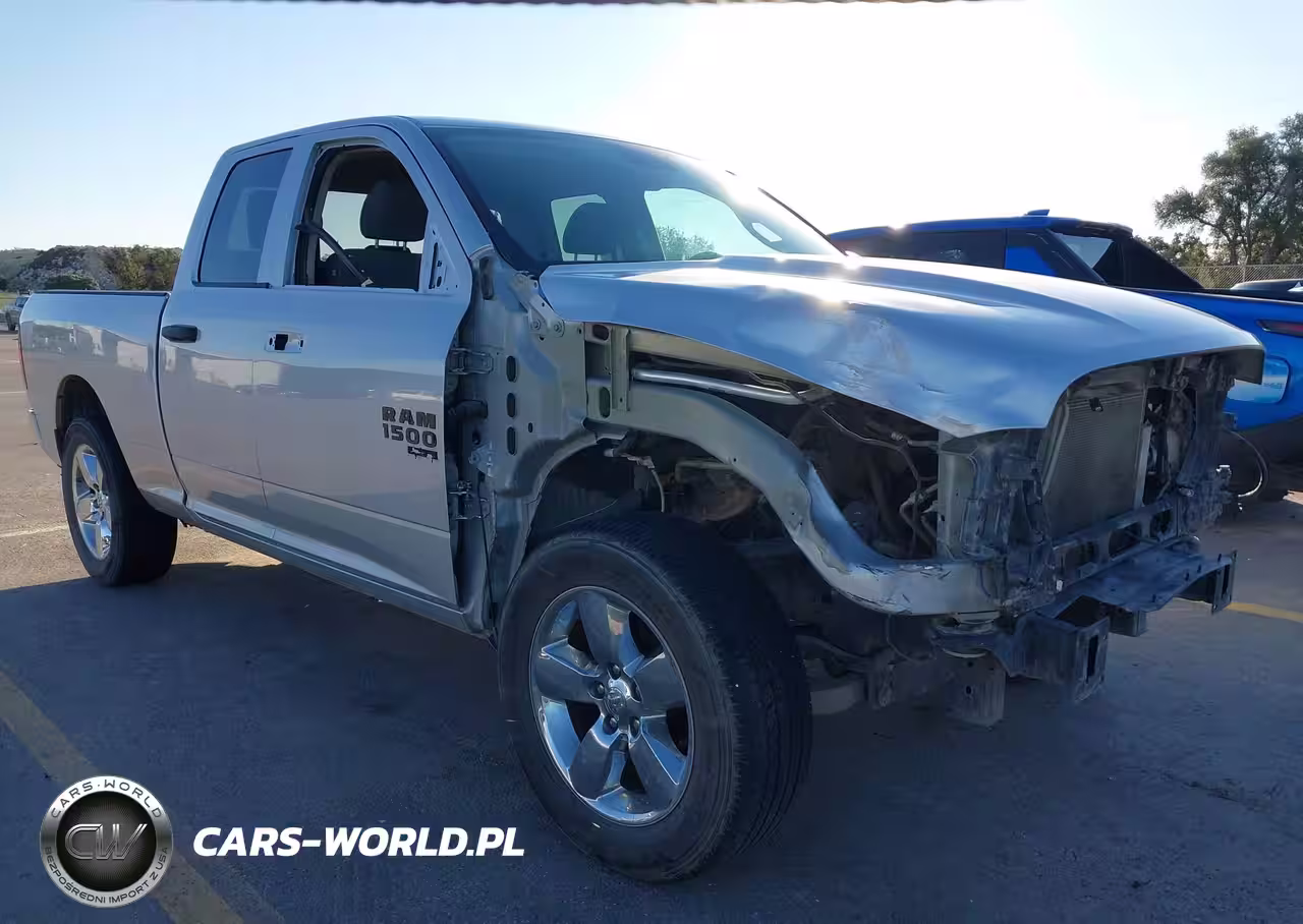 2019 Ram 1500 Classic Express 4X2 6'4 Box