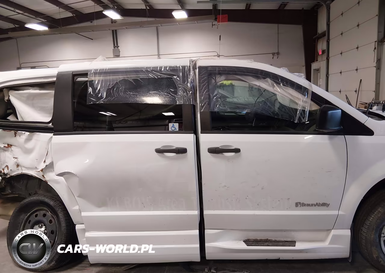 2019 Dodge Grand Caravan Se VIN:2C7WDGBG8KR803197 - 13