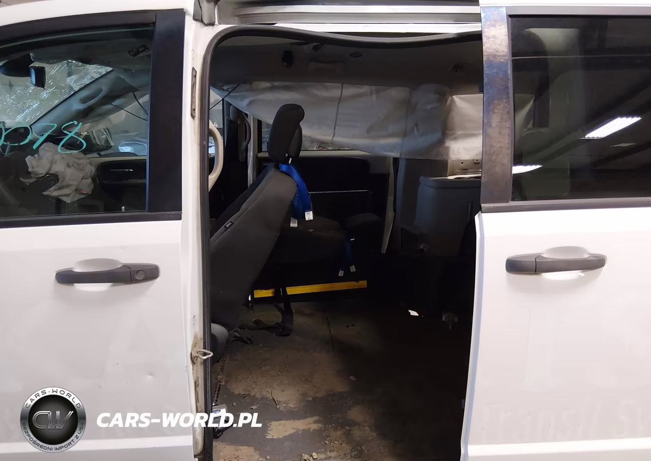 2019 Dodge Grand Caravan Se VIN:2C7WDGBG8KR803197 - 8