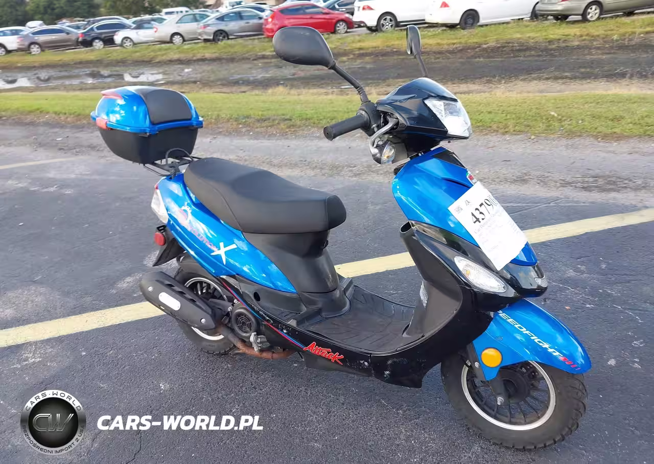 2022 Tazh Moped