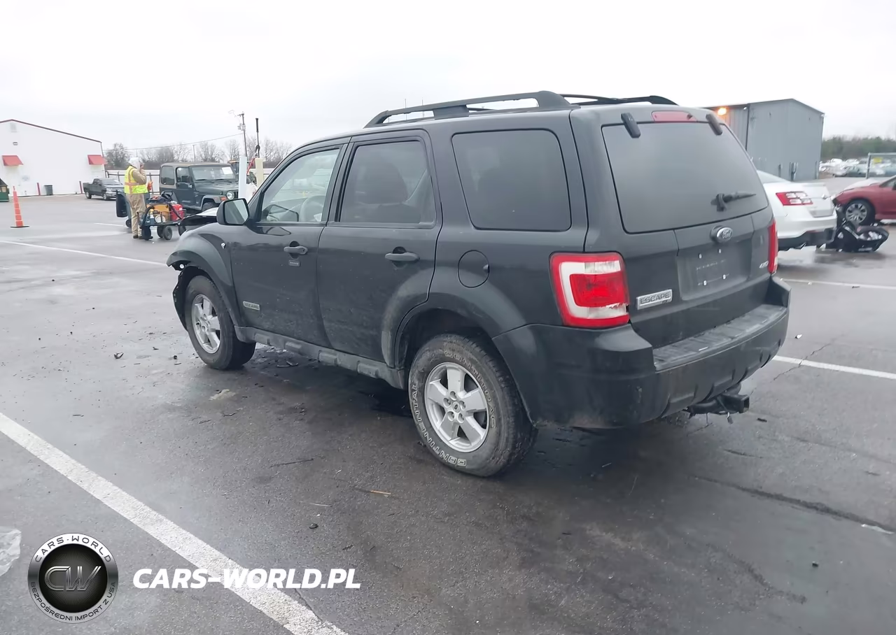 2008 Ford Escape Xlt VIN:1FMCU93158KB84647 - 3