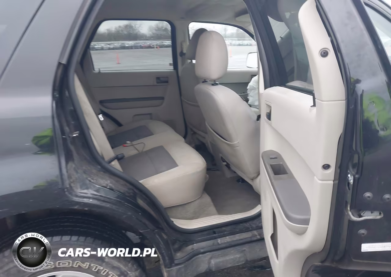2008 Ford Escape Xlt VIN:1FMCU93158KB84647 - 8