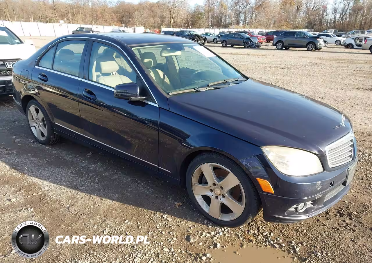 2011 Mercedes-Benz C 300 Luxury 4Matic