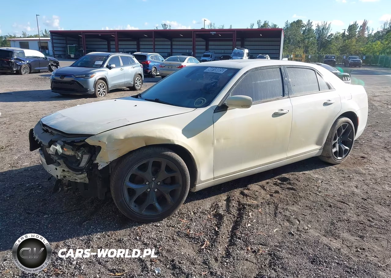 2021 Chrysler 300 VIN:2C3CCABG0MH537039 - 2