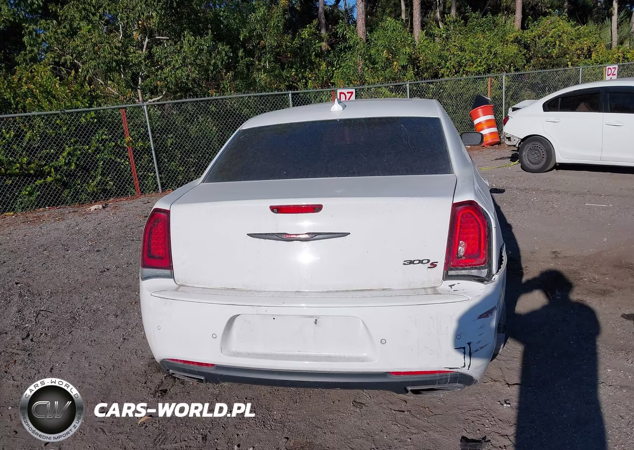 2021 Chrysler 300 VIN:2C3CCABG0MH537039 - 20