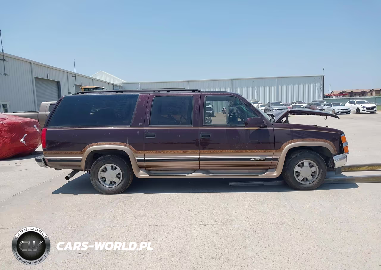 1997 Chevrolet Suburban 1500 VIN:3GNEC16R7VG149539 - 13