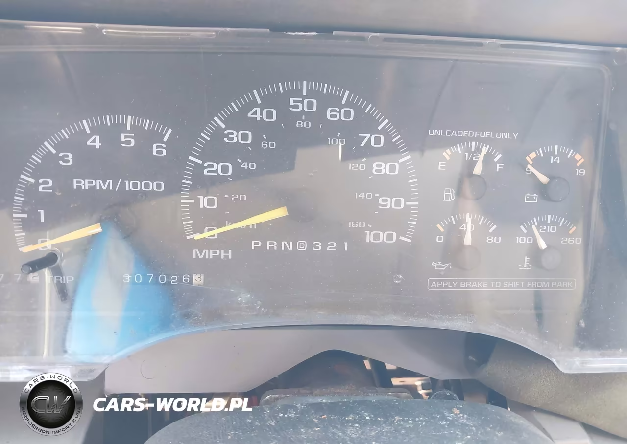 1997 Chevrolet Suburban 1500 VIN:3GNEC16R7VG149539 - 7