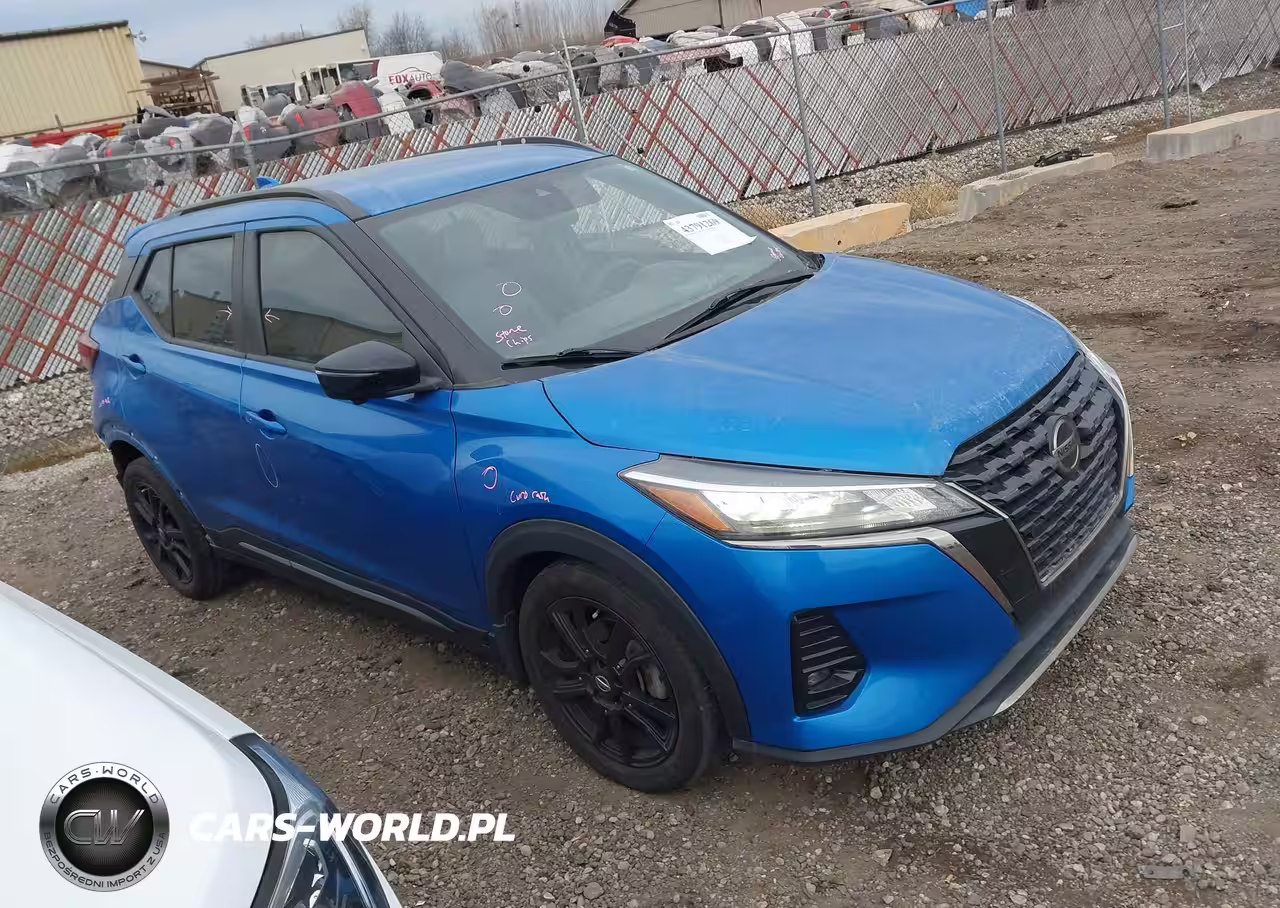 2021 Nissan Kicks Sr Xtronic Cvt