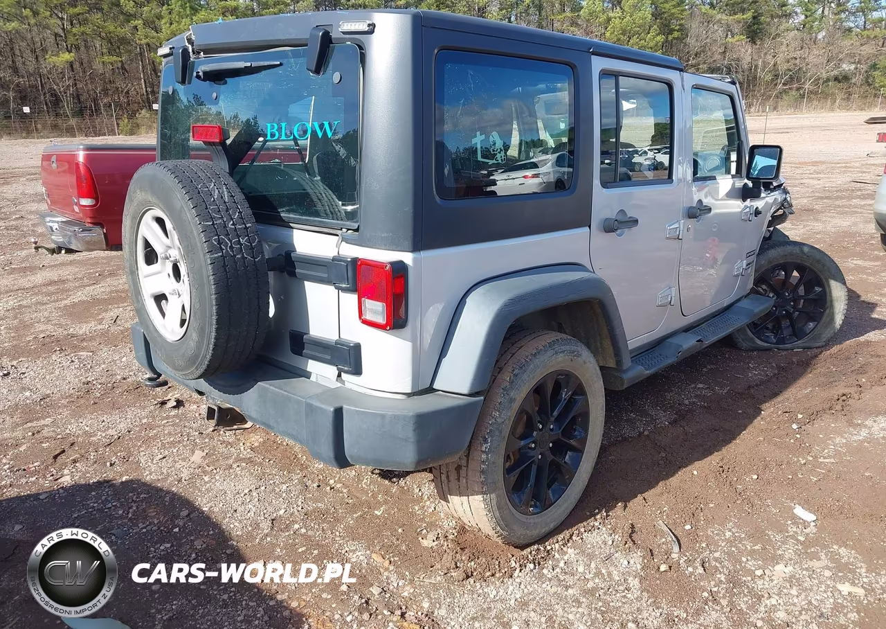 2012 Jeep Wrangler Unlimited Sport Rhd VIN:1C4BJWKG0CL145576 - 4