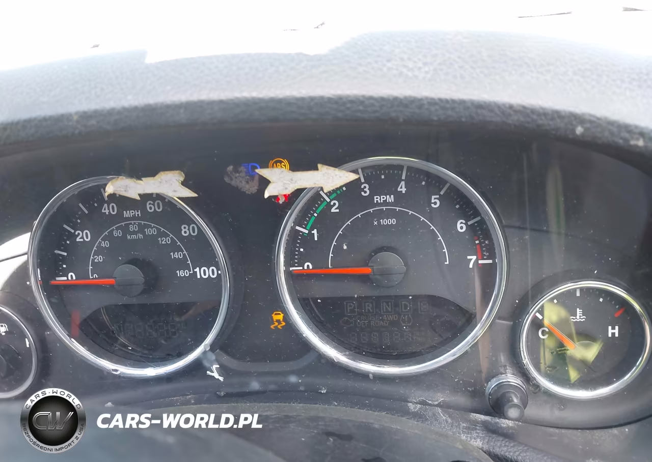 2012 Jeep Wrangler Unlimited Sport Rhd VIN:1C4BJWKG0CL145576 - 7