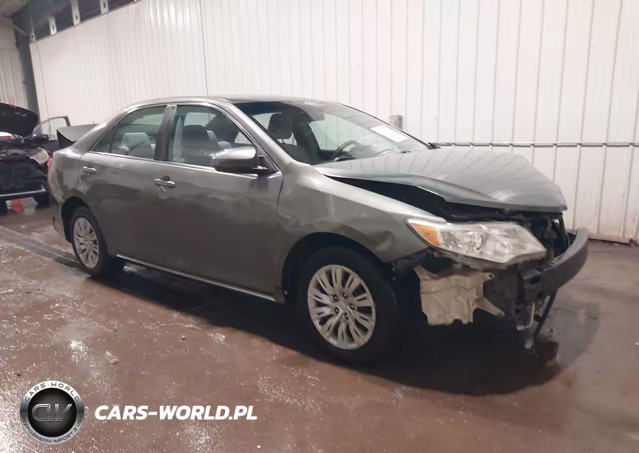2013 Toyota Camry Le