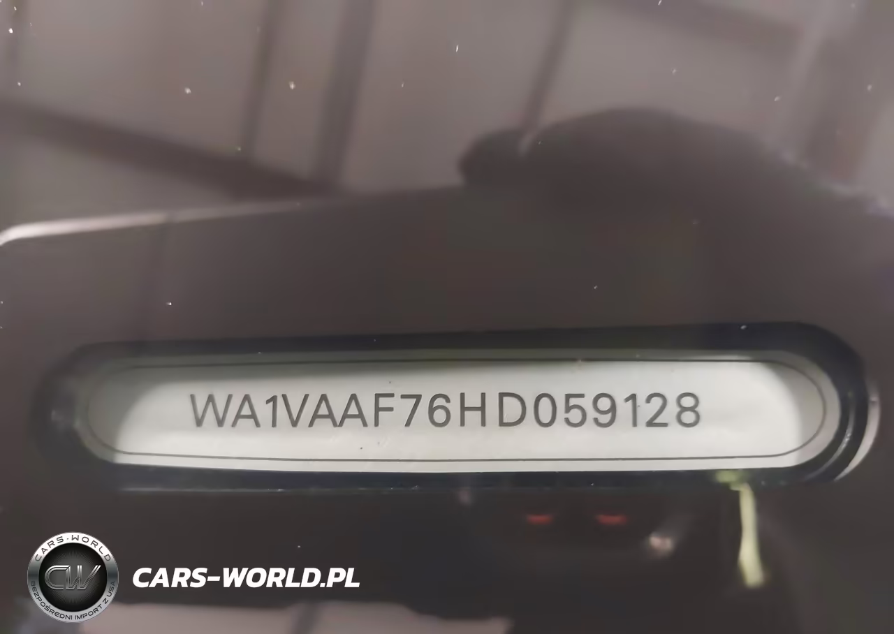 2017 Audi Q7 3.0T Premium VIN:WA1VAAF76HD059128 - 17