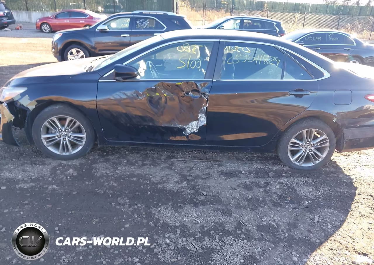 2015 Toyota Camry Se VIN:4T1BF1FK8FU105923 - 13
