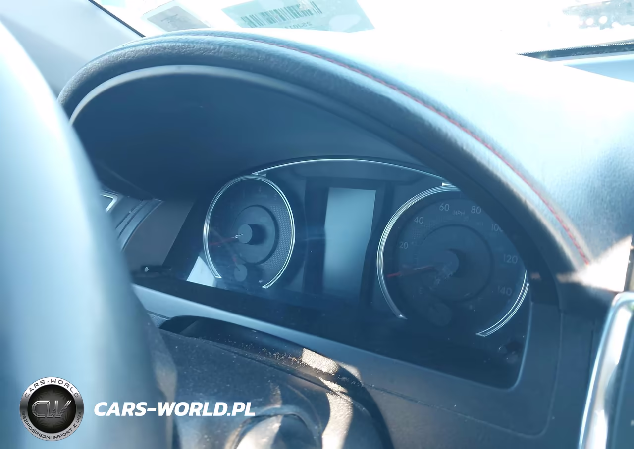 2015 Toyota Camry Se VIN:4T1BF1FK8FU105923 - 14