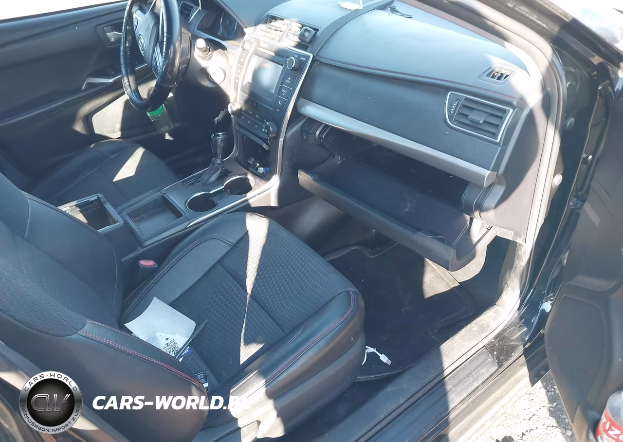 2015 Toyota Camry Se VIN:4T1BF1FK8FU105923 - 5