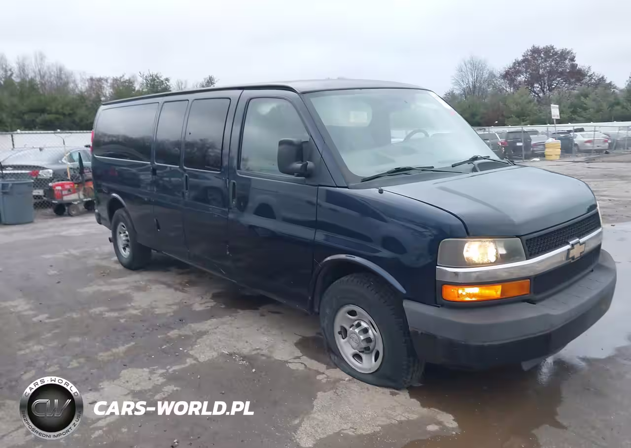 2011 Chevrolet Express 3500 Ls