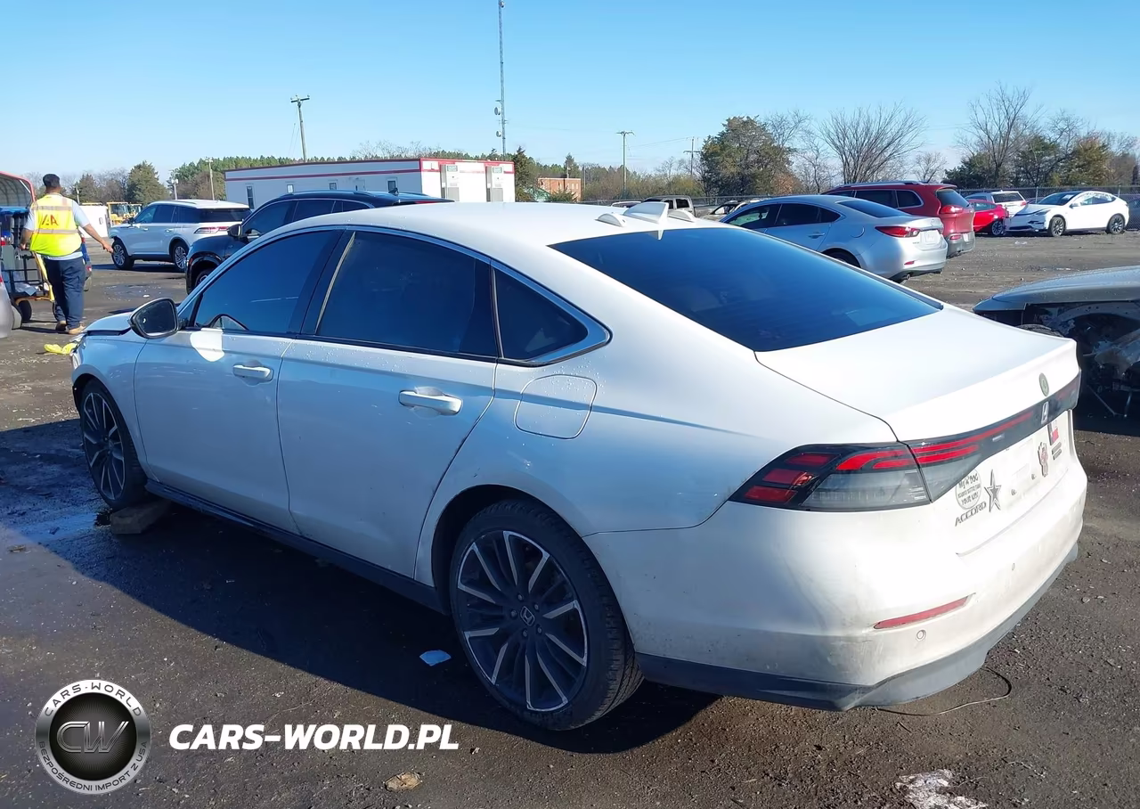 2025 Honda Accord Hybrid Touring VIN:1HGCY2F86SA009301 - 3