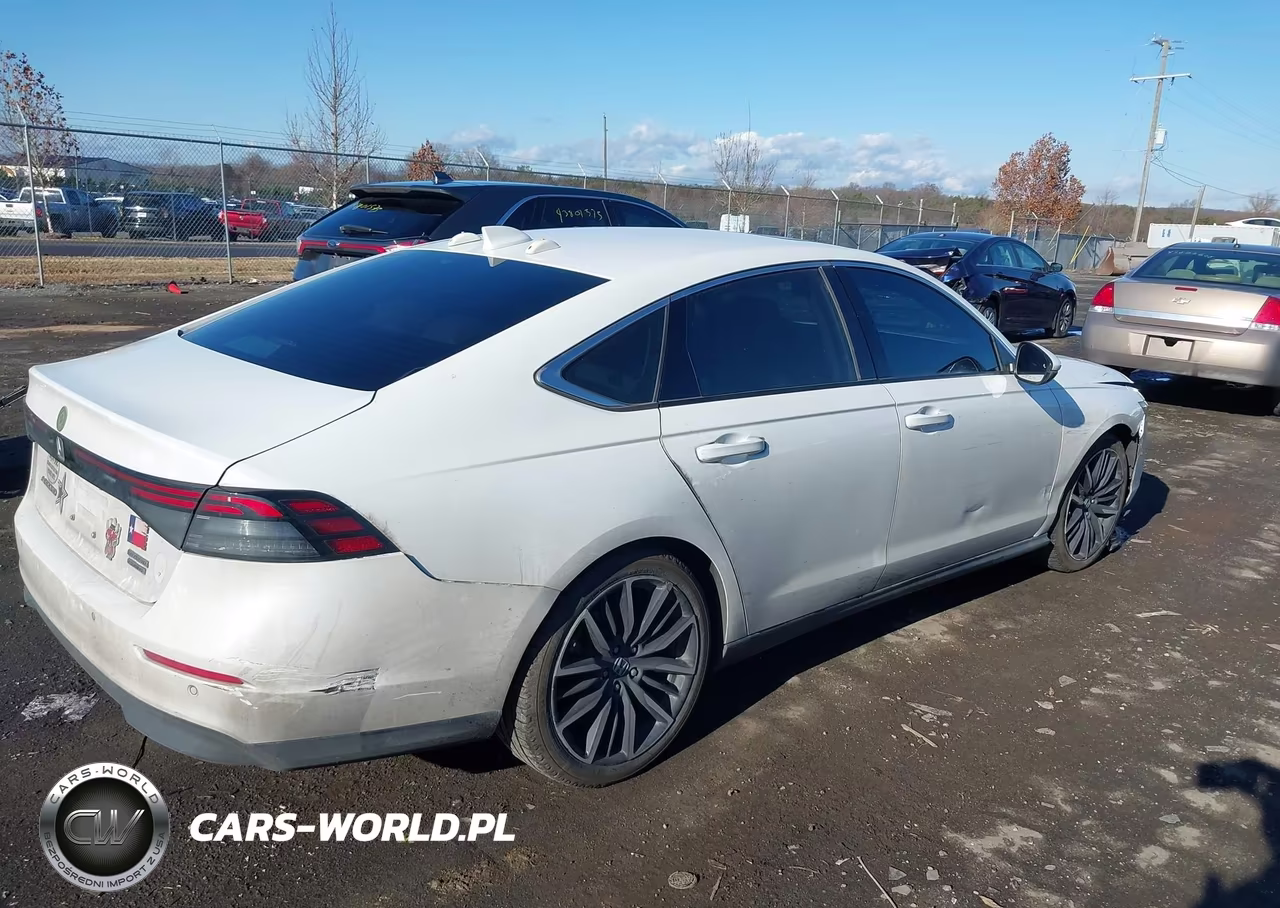 2025 Honda Accord Hybrid Touring VIN:1HGCY2F86SA009301 - 4