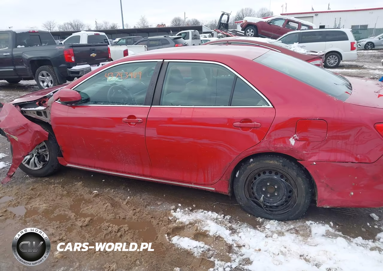 2014 Toyota Camry Le VIN:4T1BF1FK0EU845836 - 15