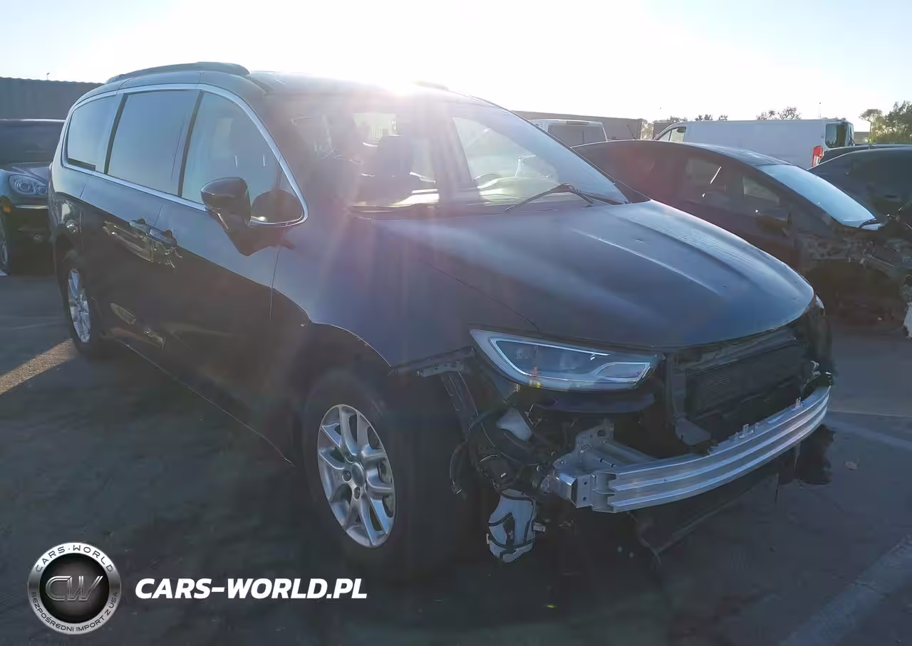 2022 Chrysler Pacifica Touring L