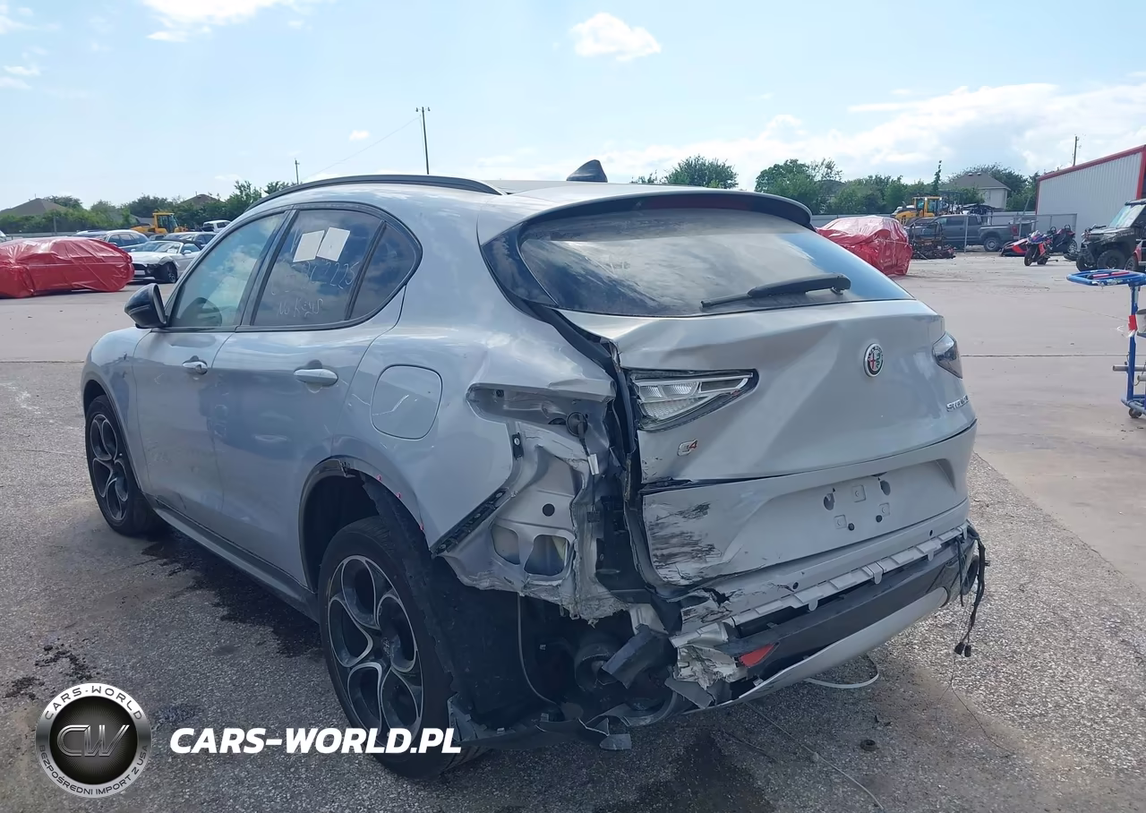 2024 Alfa Romeo Stelvio Ti Awd VIN:ZASPAKBN9R7D71878 - 3